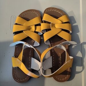 Saltwater Sandals